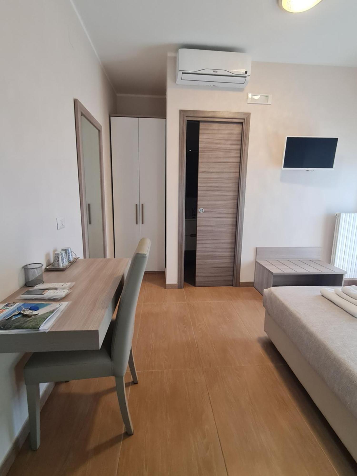B&B La Casa Di Martina 赞布隆内 外观 照片