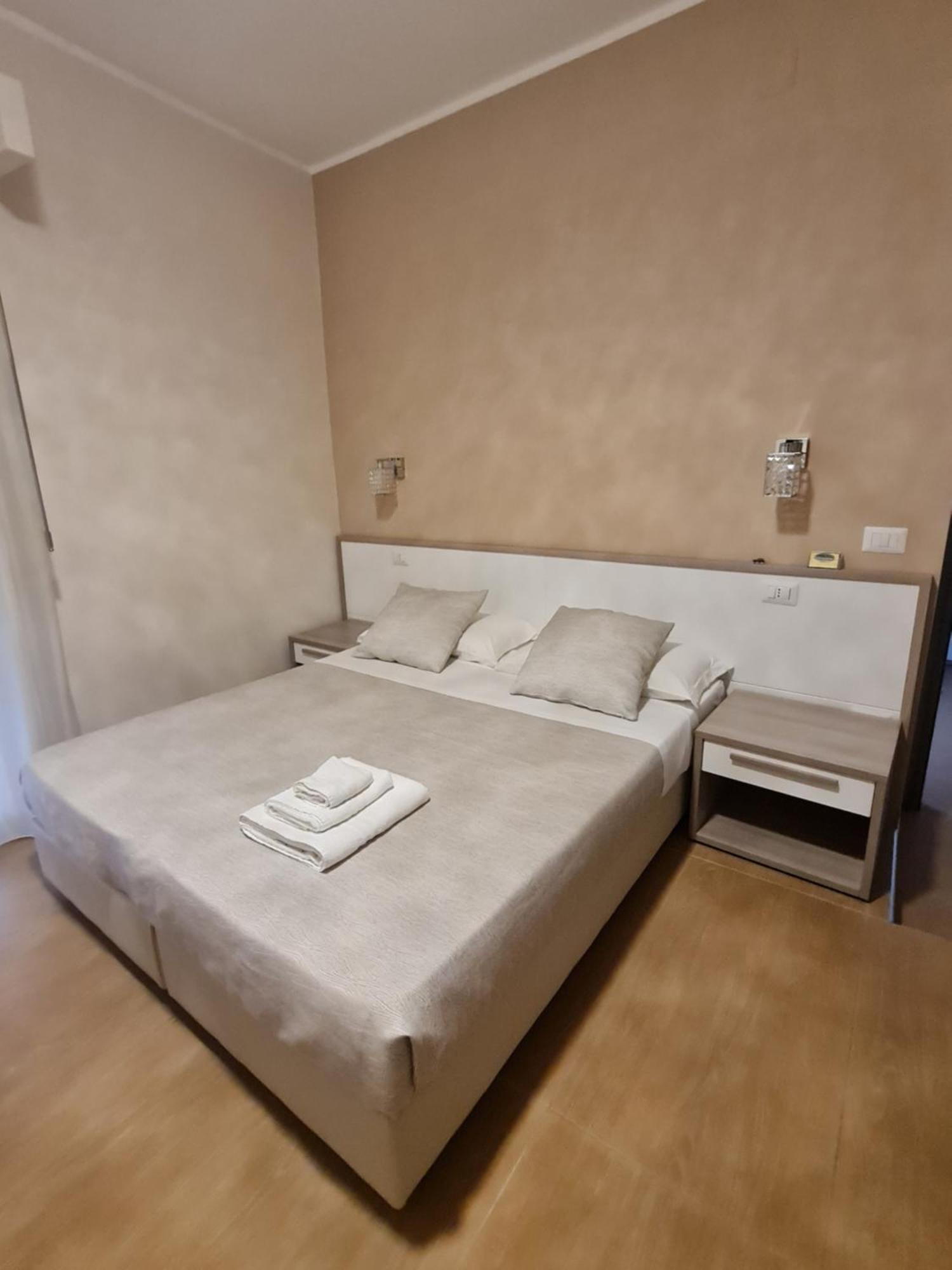 B&B La Casa Di Martina 赞布隆内 外观 照片