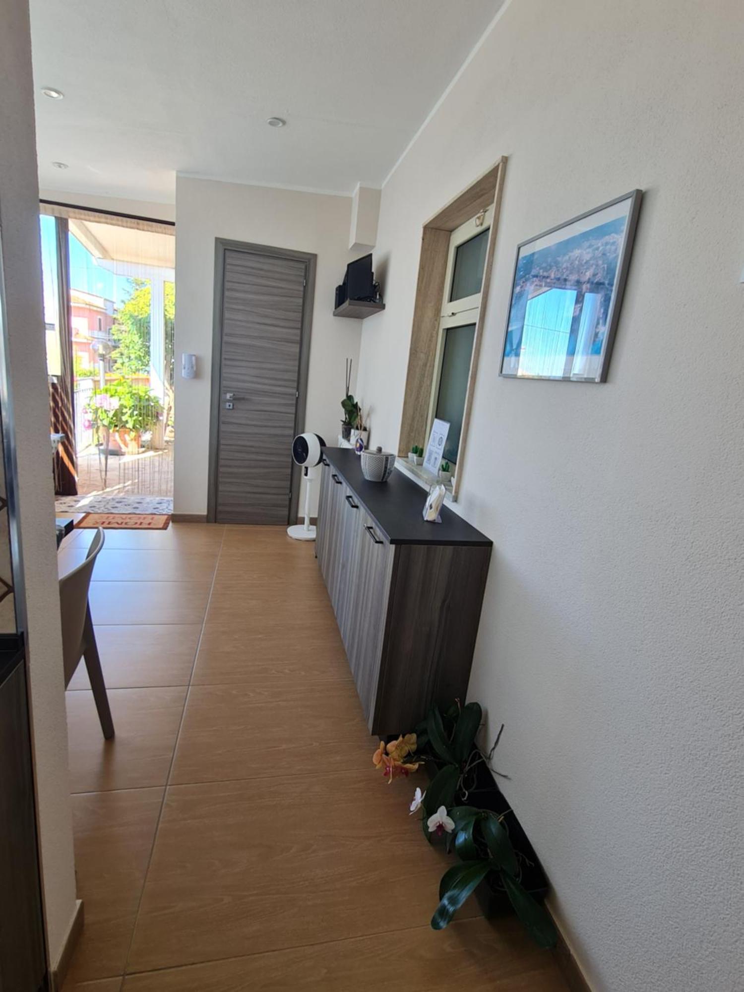 B&B La Casa Di Martina 赞布隆内 外观 照片